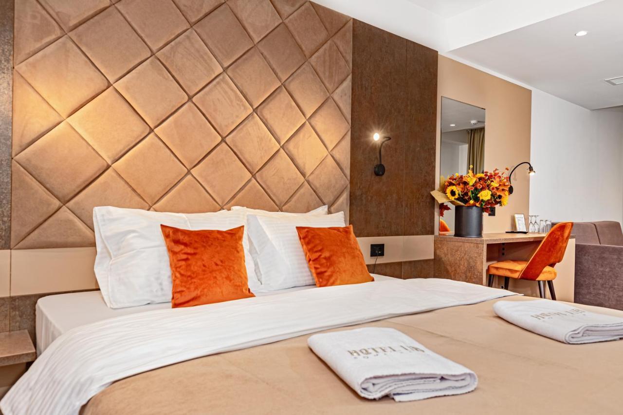 Hotel Ub Aqua Park Ub Eksteriør billede